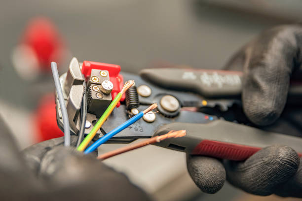 Best Electrical Contractors for Businesses  in North Amityville, NY