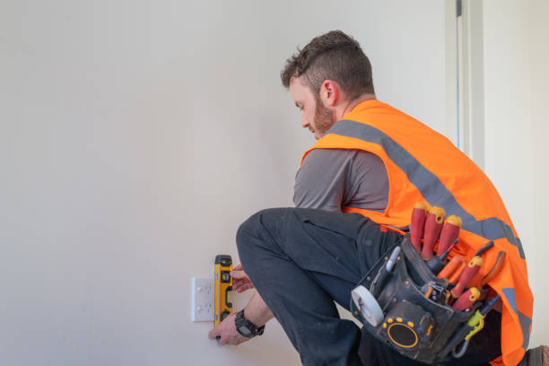 Best Affordable Emergency Electrician  in North Amityville, NY